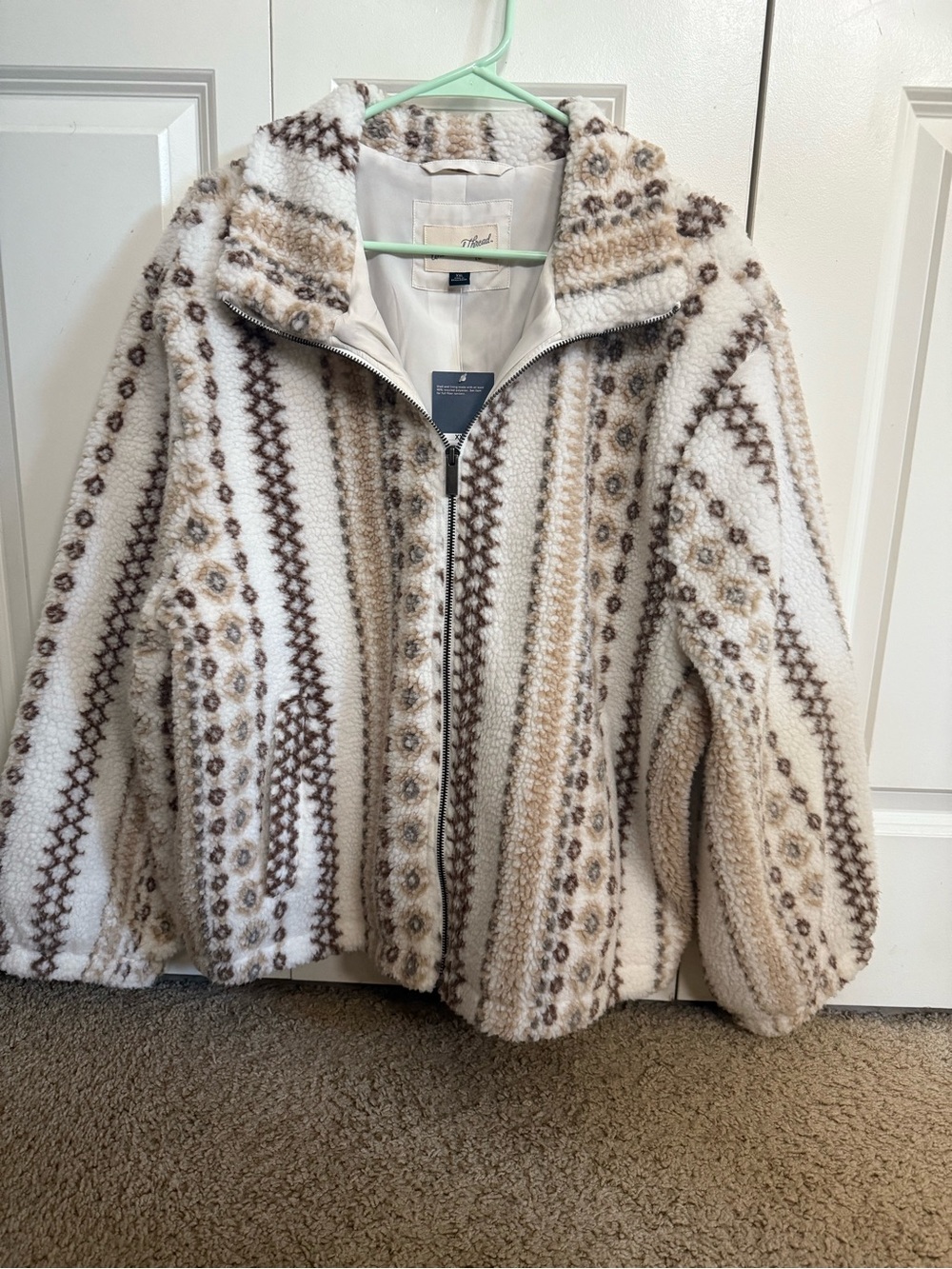 Universal Thread Patterned Shearling Zip Jacket - Cream & Brown - Picture 3 of 7